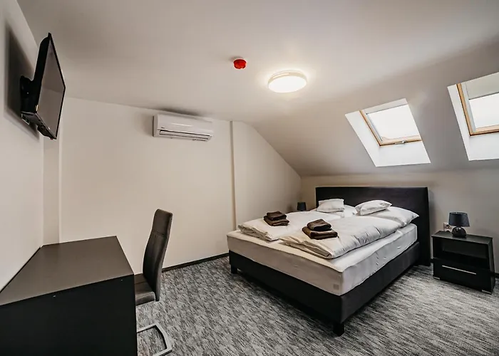 Cedrus Club Hotel